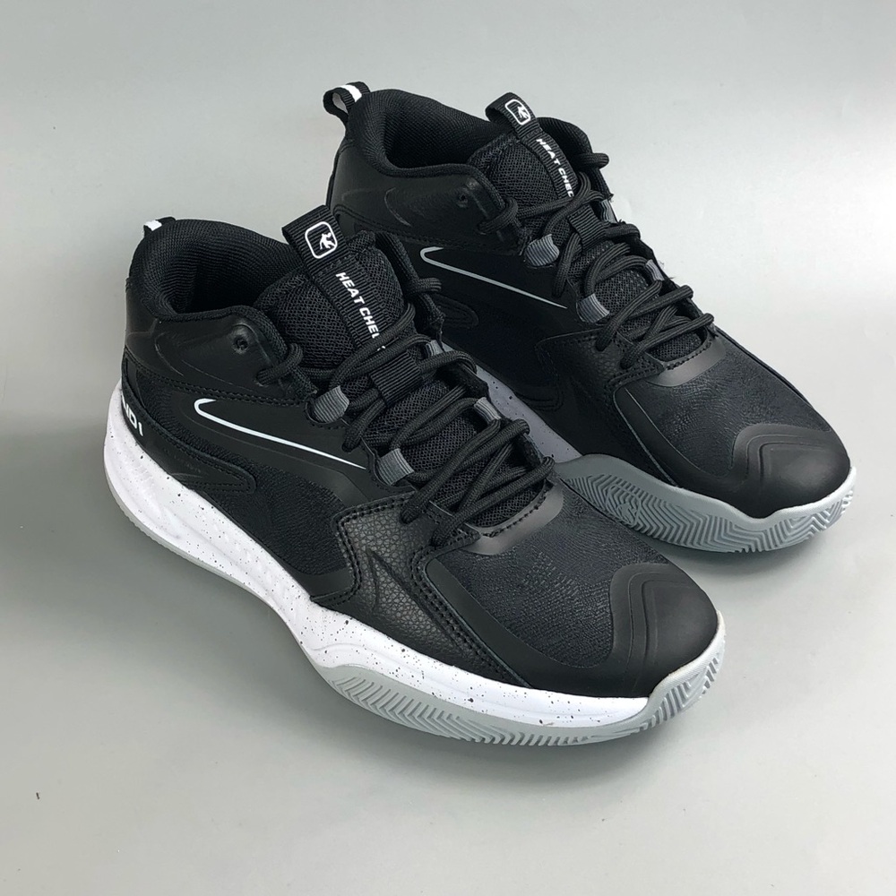 And1 Black and White High-Top Basketball Sneakers Size 7